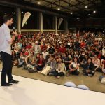 Javier Santaolalla en su conferencia en Cali