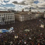 Adelanto electoral en España llama al orden a la rebelde coalición de gobierno