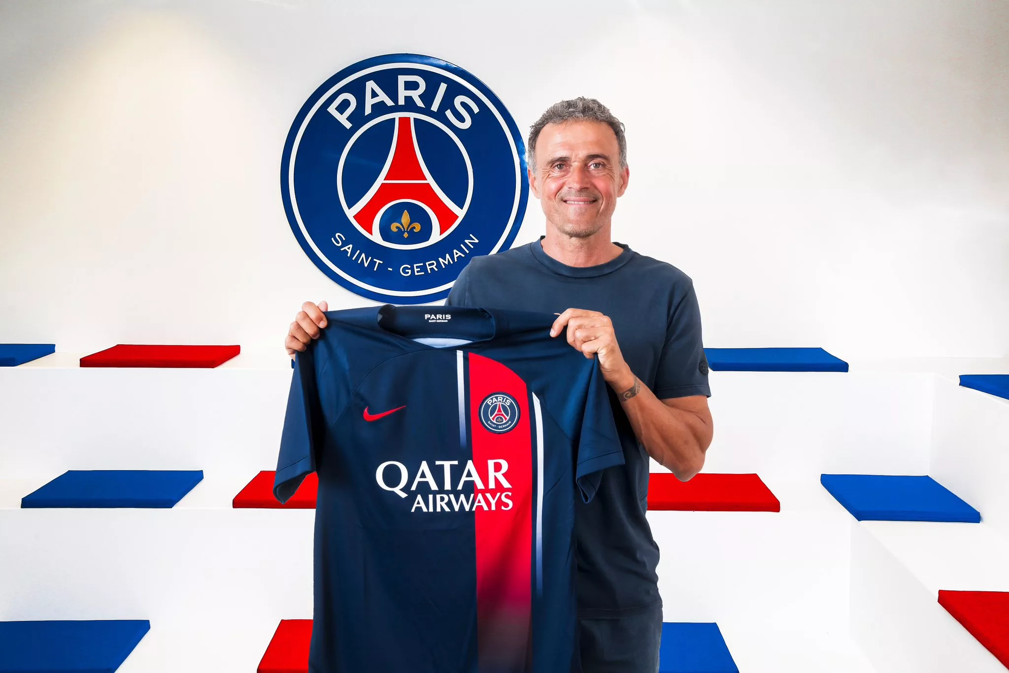 Luis Enrique es nuevo entrenador del PSG